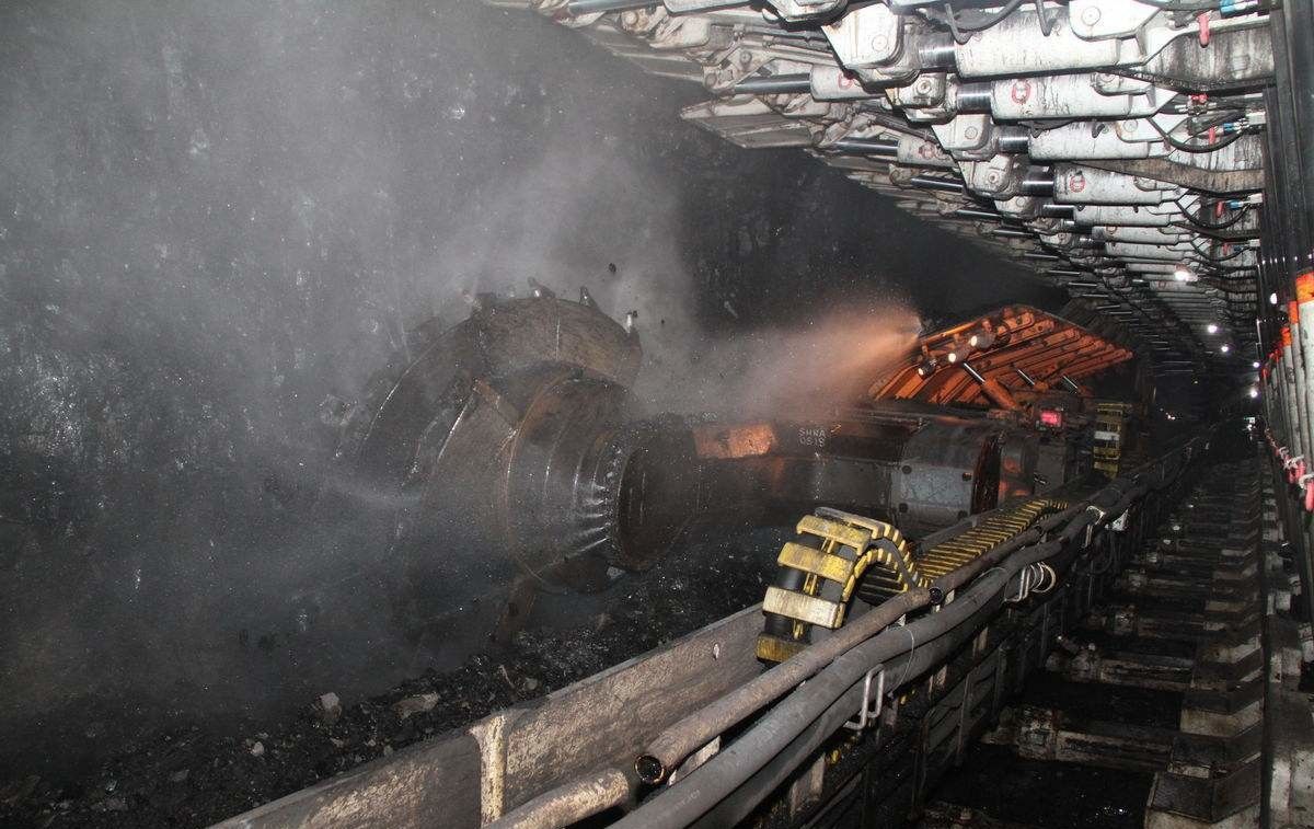 煤矿事故频发 11大煤企联合倡议不安全不生产